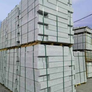 菏泽 芝麻白花岗岩路沿石，路缘石，路肩石，道牙，立缘石，马路牙子，街沿石，侧石等