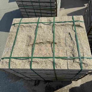 菏泽 黄金麻花岗岩石材自然面蘑菇石成品