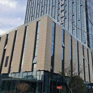 菏泽 黄金麻花岗岩外墙干挂