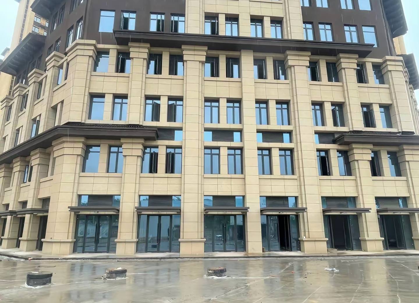 菏泽 黄金麻花岗岩荔枝面小区外墙干挂