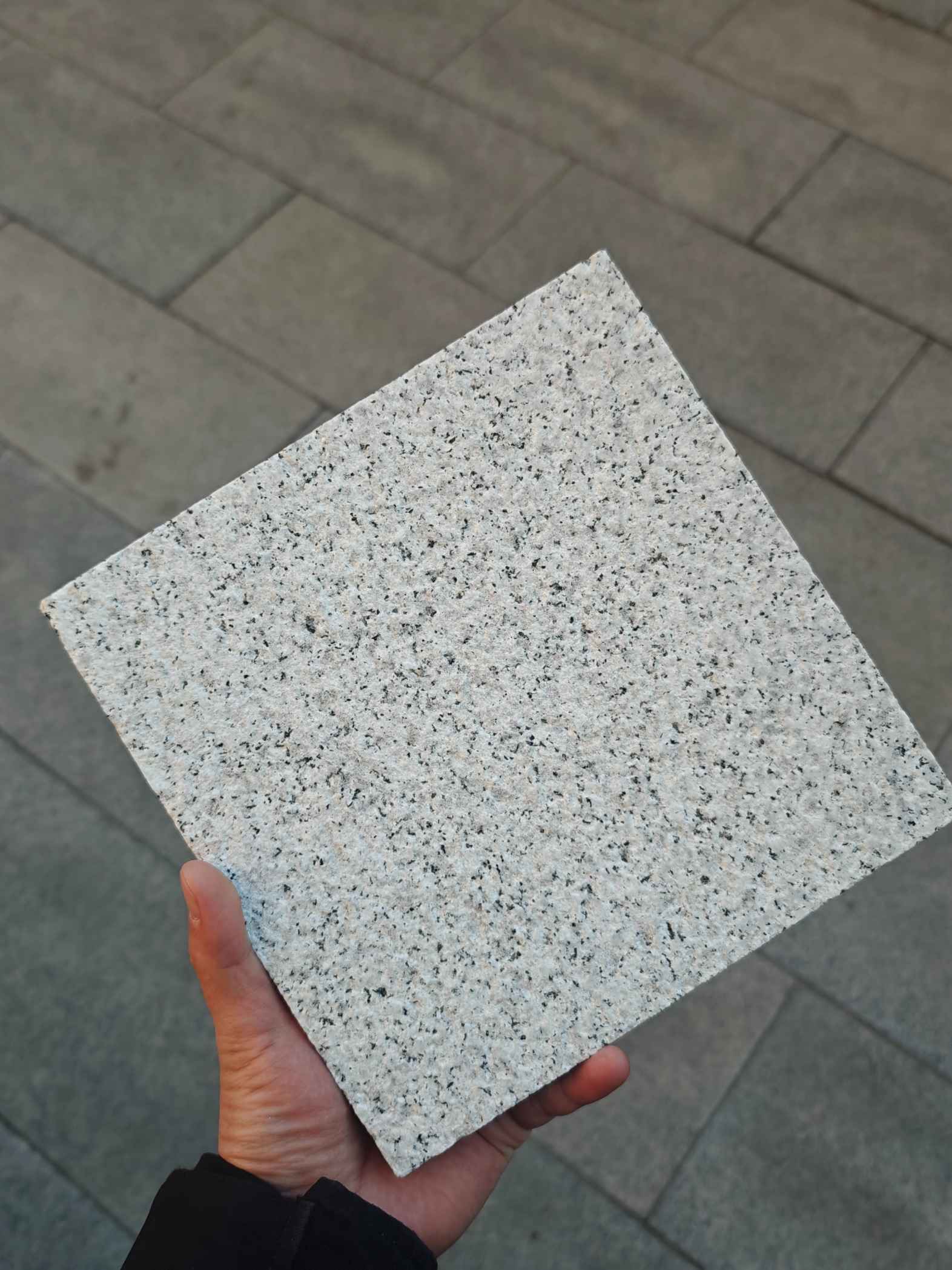 菏泽 白麻荔枝面花岗岩石材