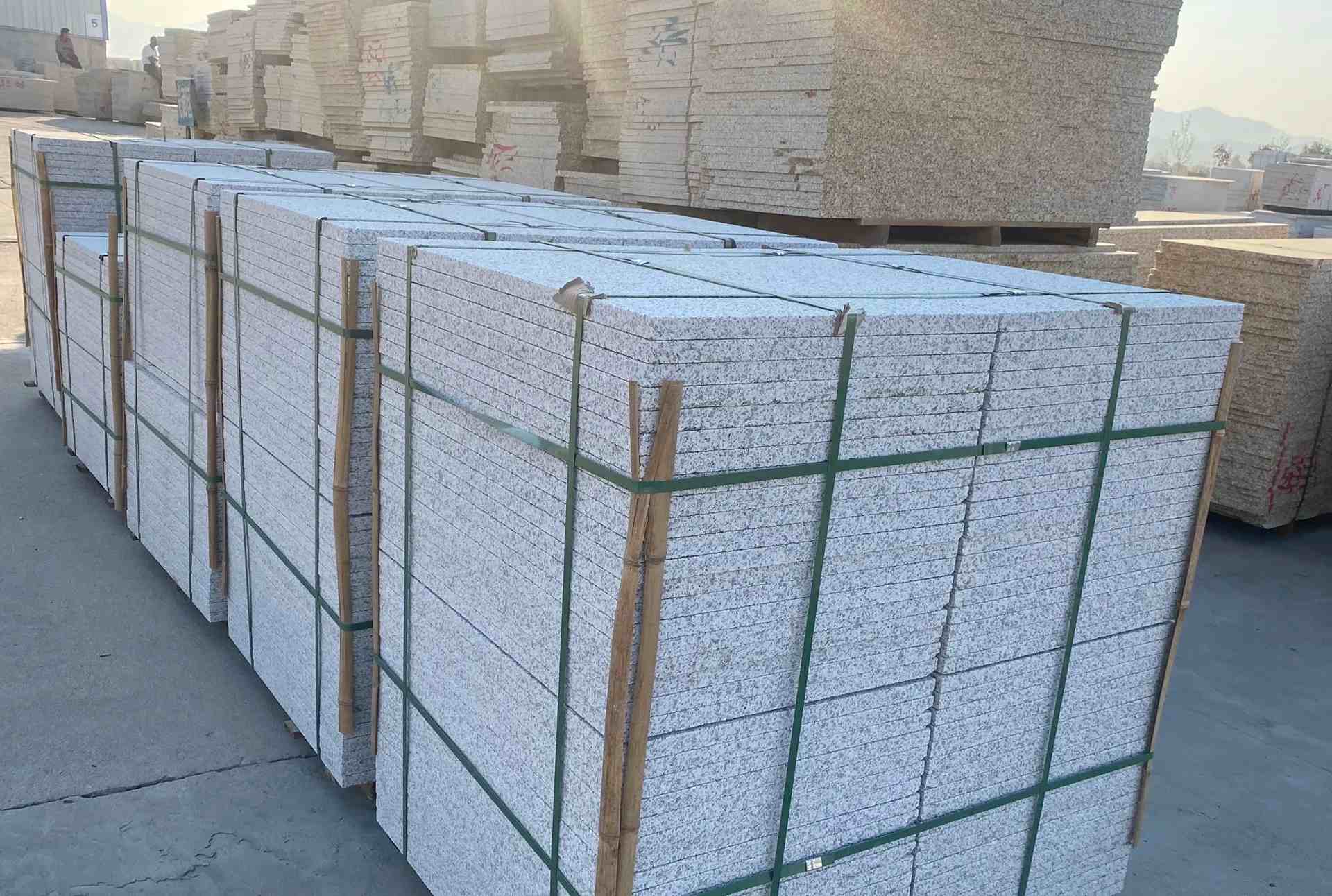 菏泽 白麻花岗岩荔枝面地铺石