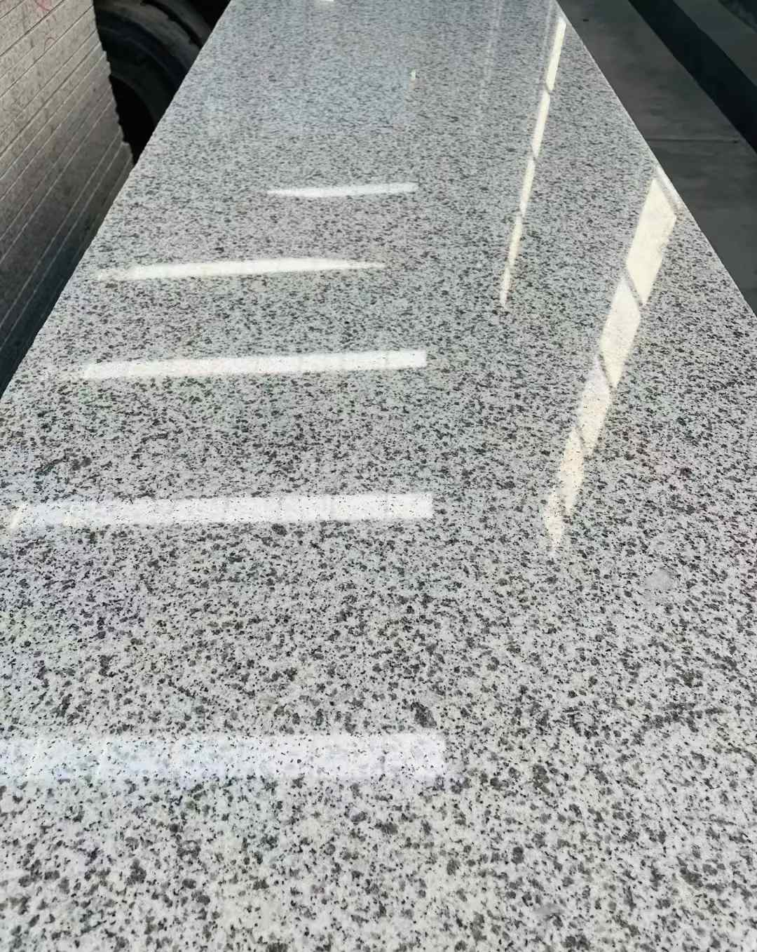 菏泽 白麻花岗岩光面毛板