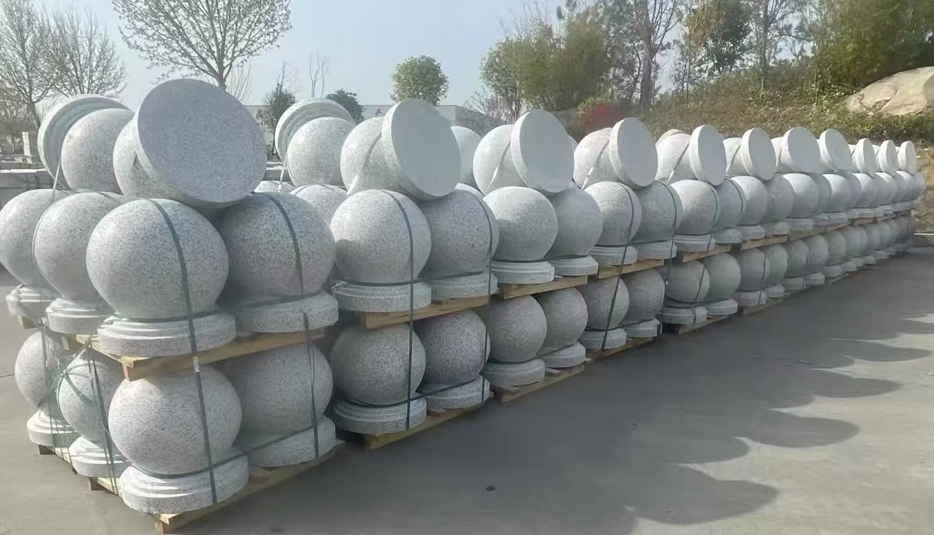 菏泽 白麻花岗岩石材圆球，石球，挡车球，隔离球，景观石球，风水球等