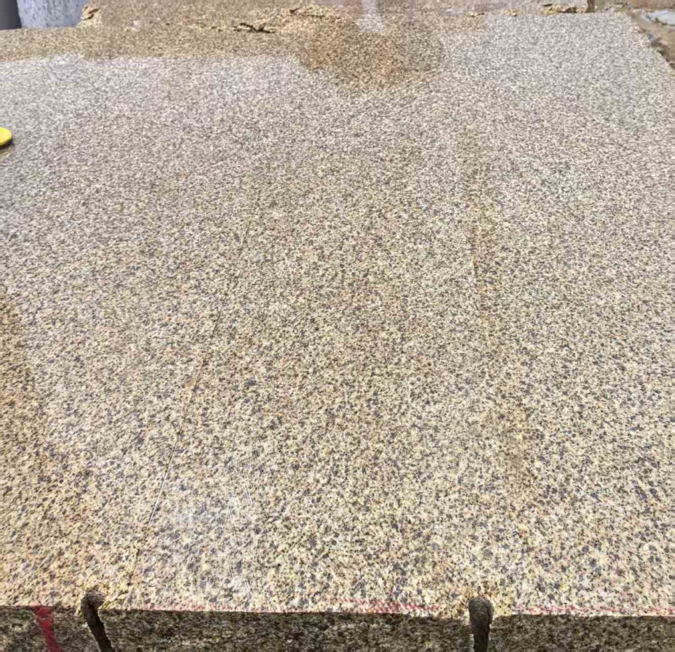 菏泽 黄金麻花岗岩石材方料